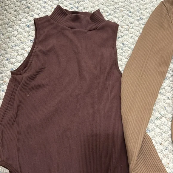 Two bodysuits - Picture 2 of 3